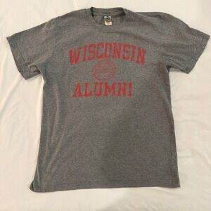 New Agenda Wisconsin Alumni T-Shirt Mens Medium Gray Short Sleeve Badger Tee